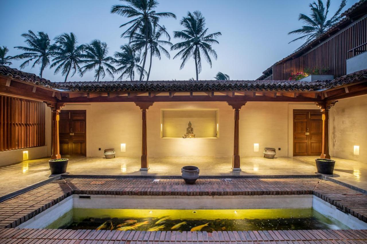 Hotel Thamburu,